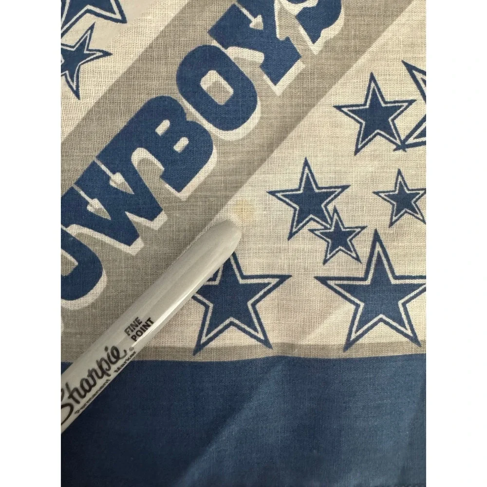 Vintage 1995 Dallas Cowboys Bandana Made USA Blue Silver NFL 21x21‎ NOS New Vtg